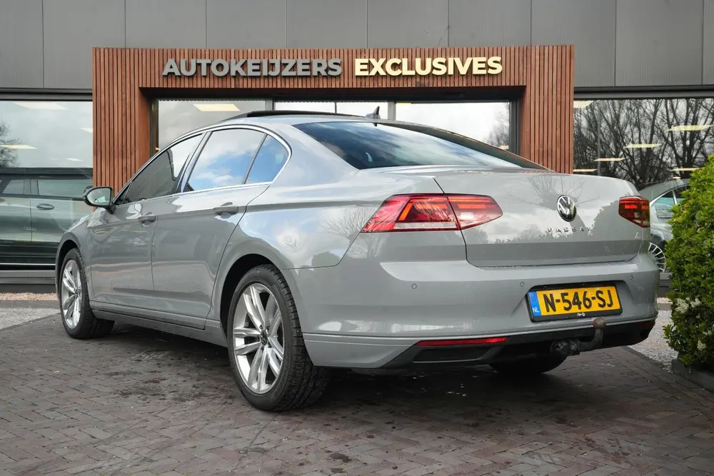 Volkswagen Passat 1.5 TSI Business Automaat Pano Dak trekhaa uit 2022, foto 7
