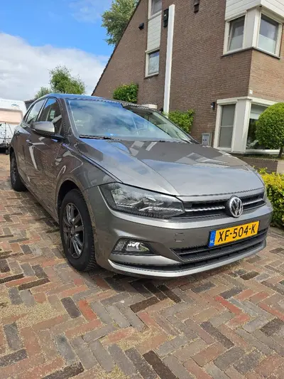 Volkswagen Polo 1.0 TSI 95pk 2019 Grijs uit 2019