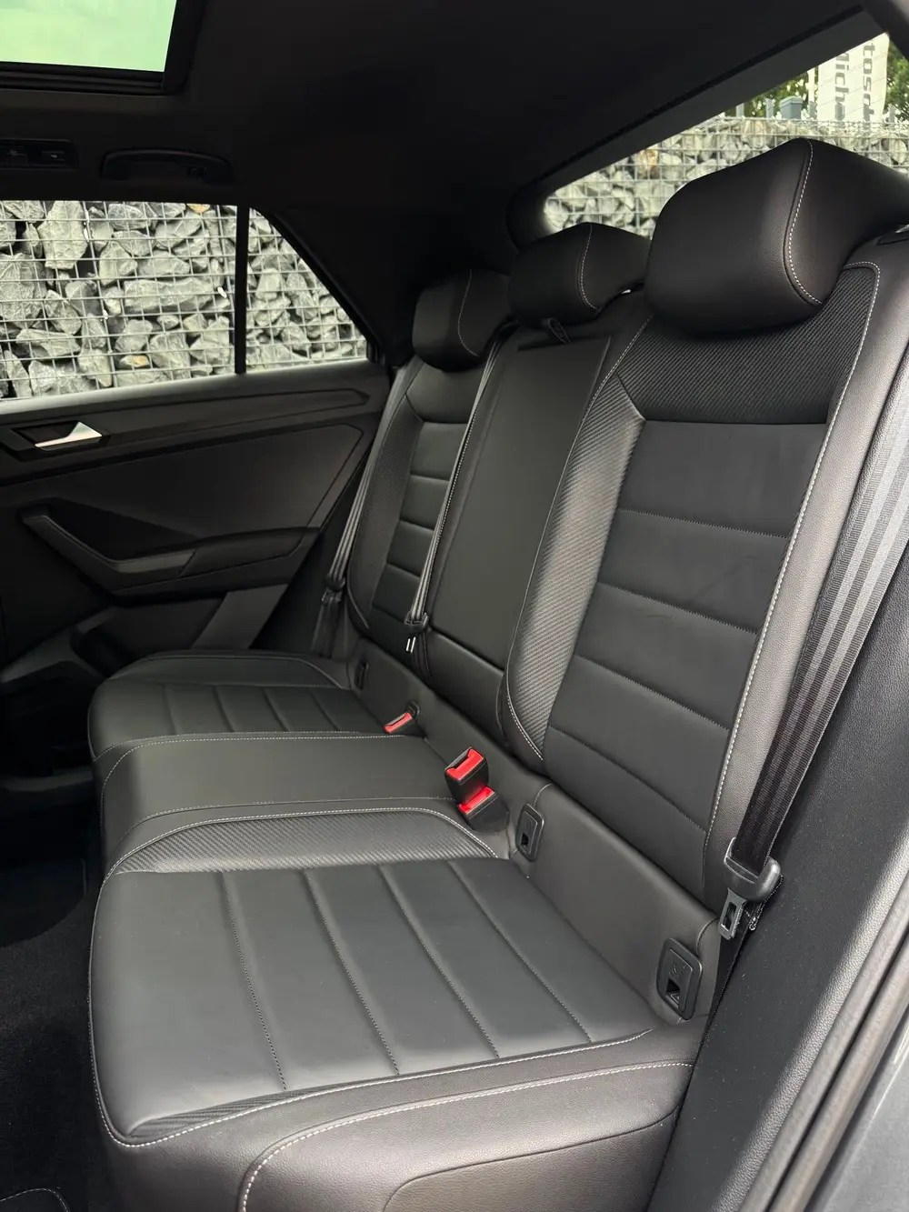 Volkswagen T-Roc 2.0 TSI 4Motion R Pano Akra Leder uit 2020, foto 14