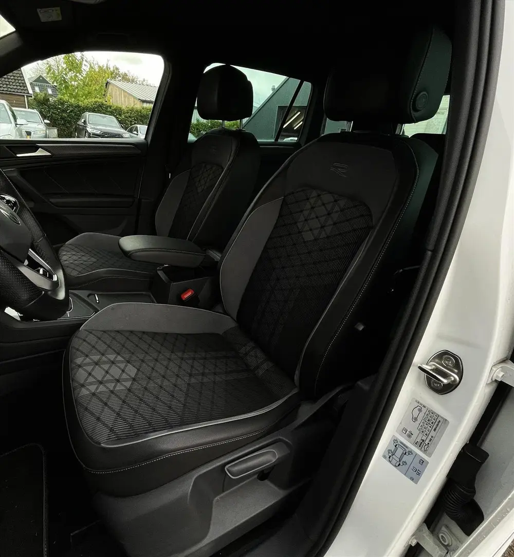 Volkswagen Tiguan 1.5 TSI 150pk 7-DSG 2X R-line uit 2022, foto 10