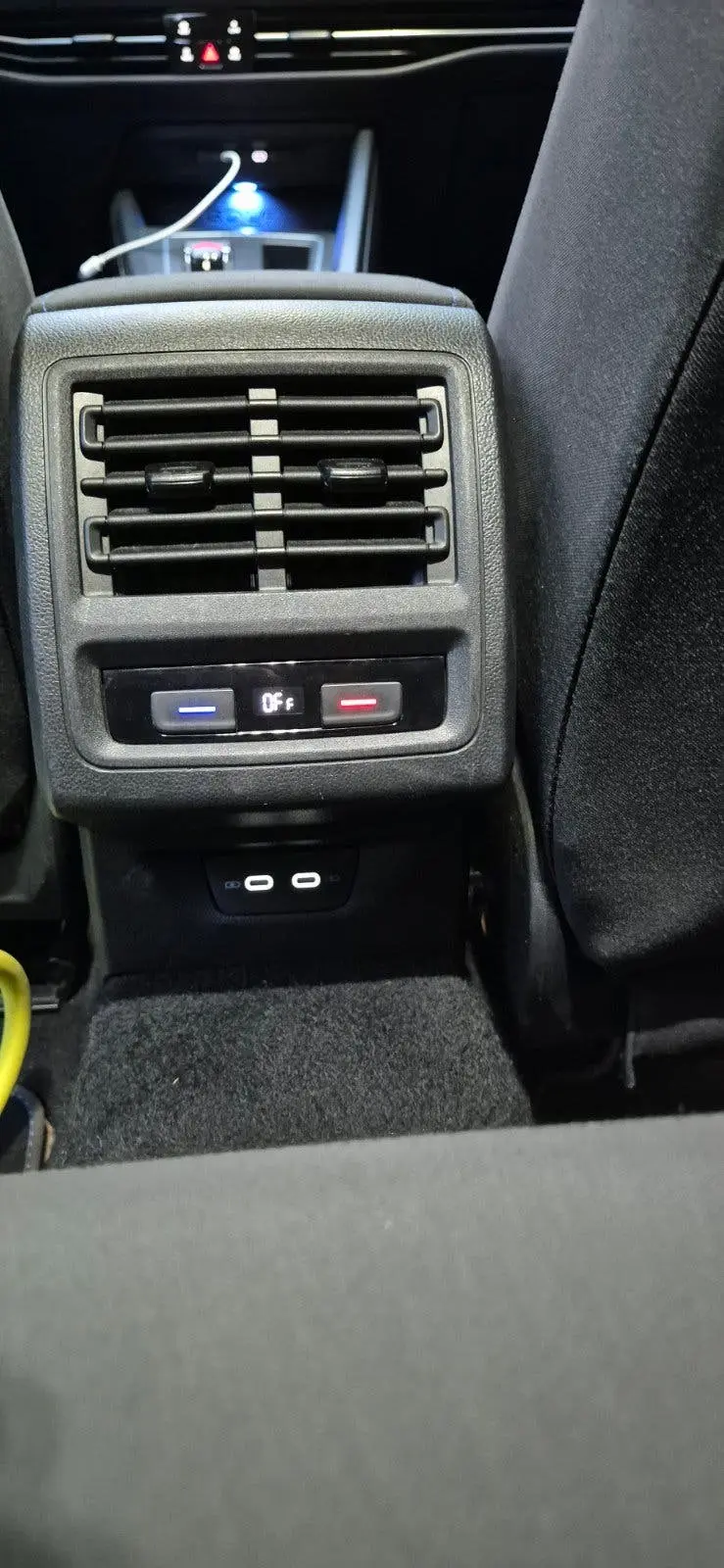 Volkswagen Golf 1.4 Ehybrid 245pk DSG 2020 Wit uit 2020, foto 13
