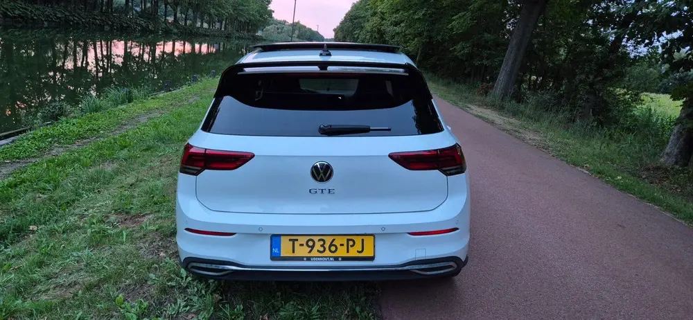Volkswagen Golf 1.4 Ehybrid 245pk DSG 2020 Wit uit 2020, foto 3