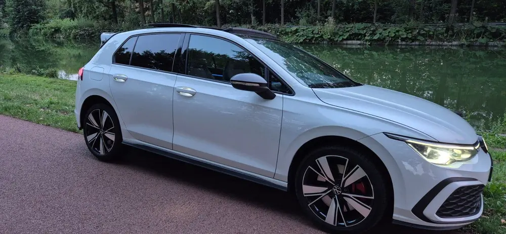 Volkswagen Golf 1.4 Ehybrid 245pk DSG 2020 Wit uit 2020, foto 9