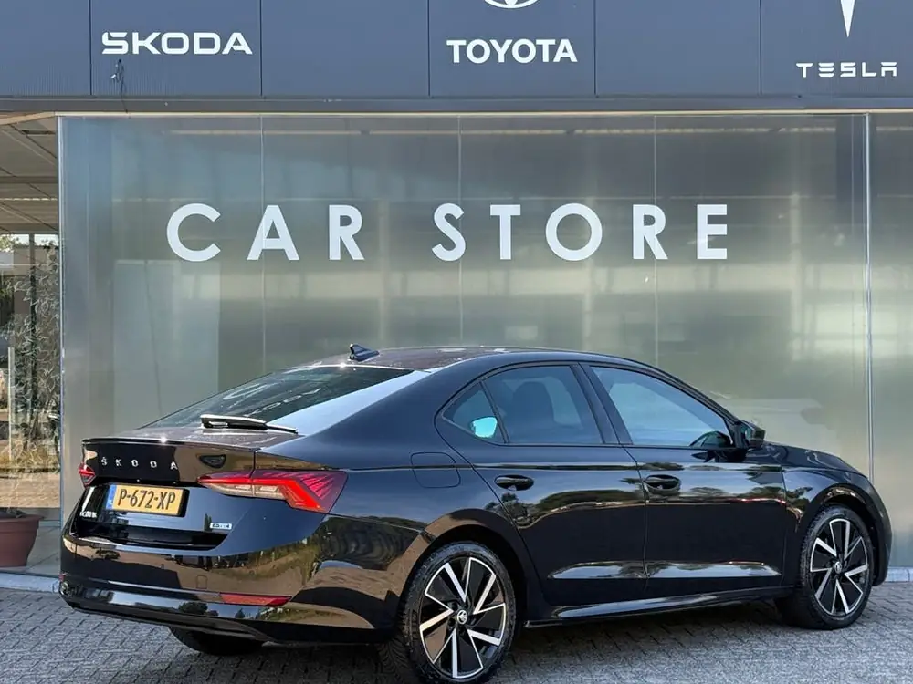 Skoda Octavia 1.0 TSI DSG 110pk SPORT Navi|Clima|Stoelverw|A uit 2022, foto 2
