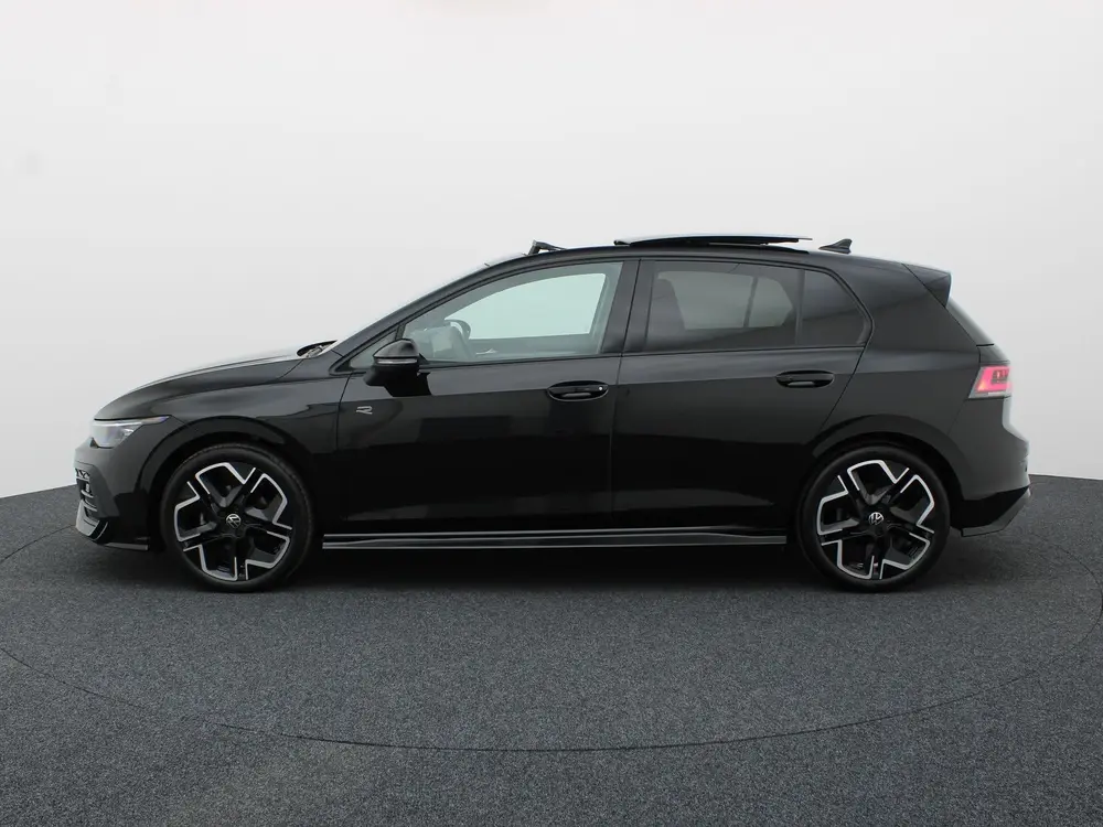 Volkswagen Golf 1.5 eTSI R-Line Edition | Pano | Keyless | T uit 2025, foto 4