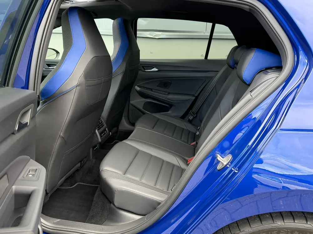 Volkswagen GOLF 2.0 TSI R 4Motion/AKRA/HUD/H&K/Downpipe/440P uit 2021, foto 19