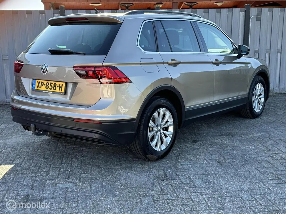 Volkswagen Tiguan 1.5 TSI ACT Comfortline uit 2019, foto 3