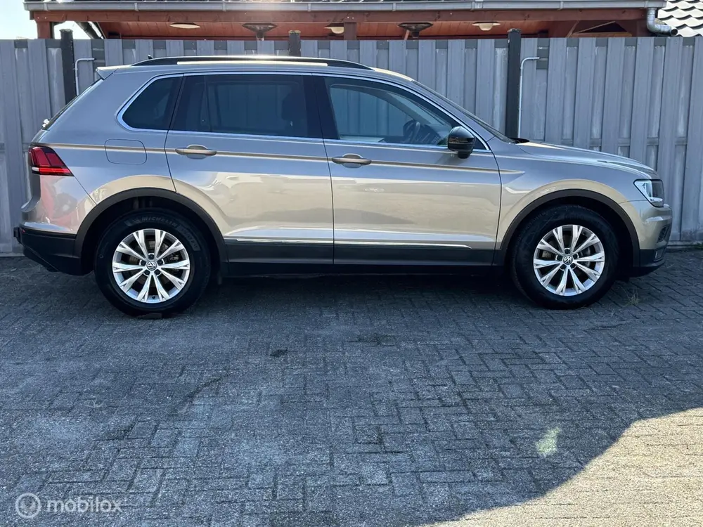 Volkswagen Tiguan 1.5 TSI ACT Comfortline uit 2019, foto 5