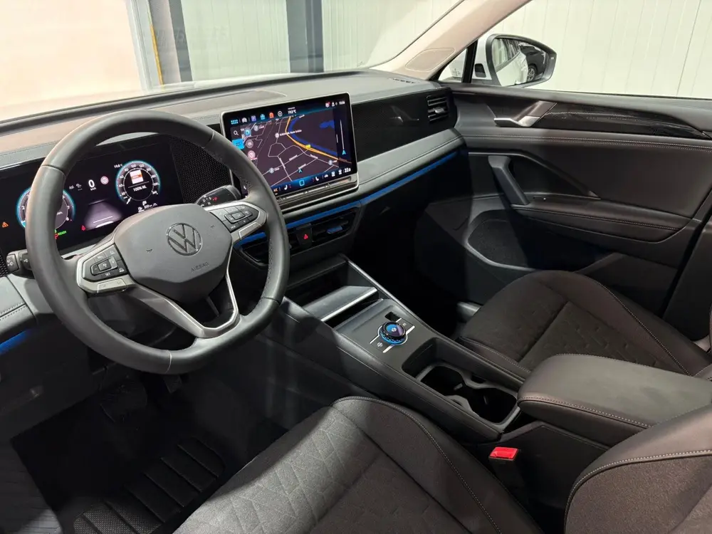 Volkswagen Tiguan 1.5 eTSI Life Edition Automaat / Navigatie uit 2025, foto 14