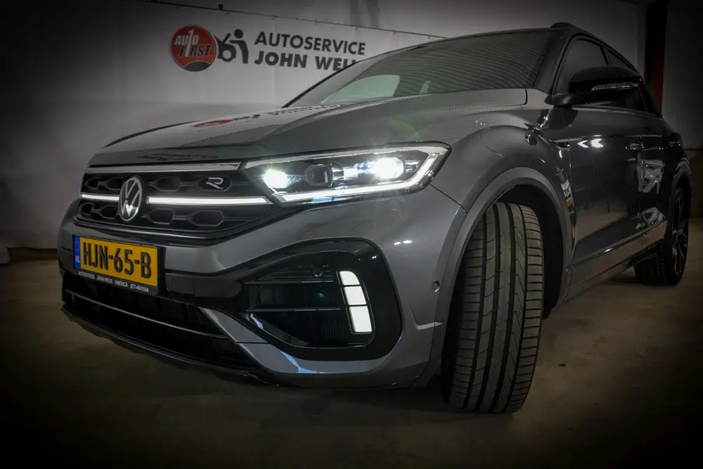 Volkswagen T-Roc 2.0 TSI R, 300 PK, 4MOTION, digitale cockpi uit 2023, foto 5