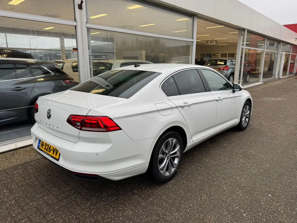 Volkswagen Passat 1.5 TSI Comfort Business | 1e eigenaar | A uit 2020, foto 5
