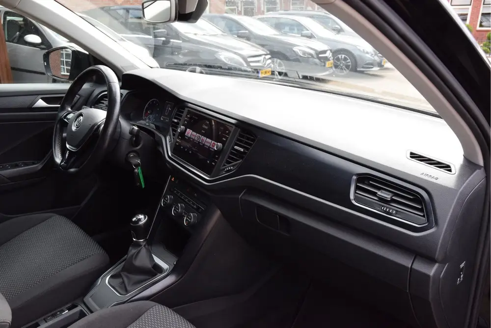 Volkswagen T-Roc 1.0 TSI Style (bj 2019) uit 2019, foto 12