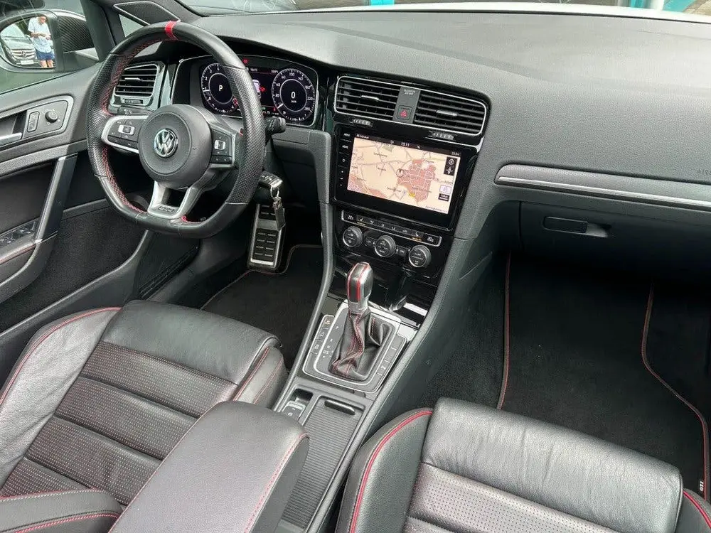 Volkswagen GOLF GTI TCR 290pk Virtual, CarPlay, Pano, DynAud uit 2019, foto 9