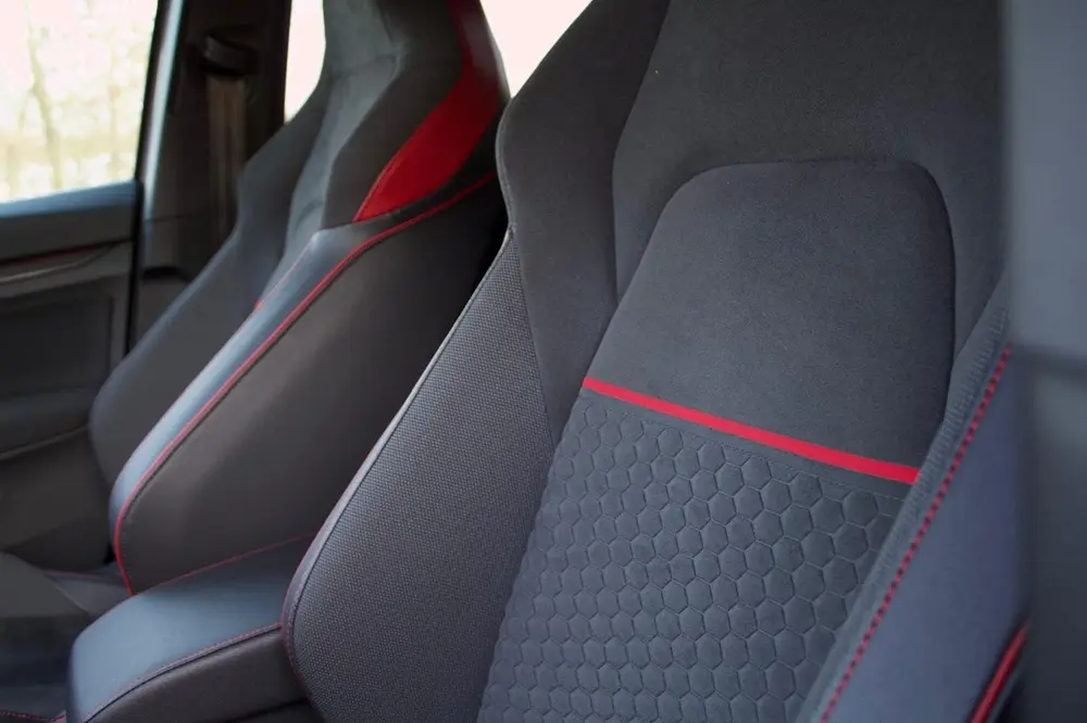 Volkswagen Golf 2.0 TSI GTI Clubsport 2021 uit 2021, foto 14