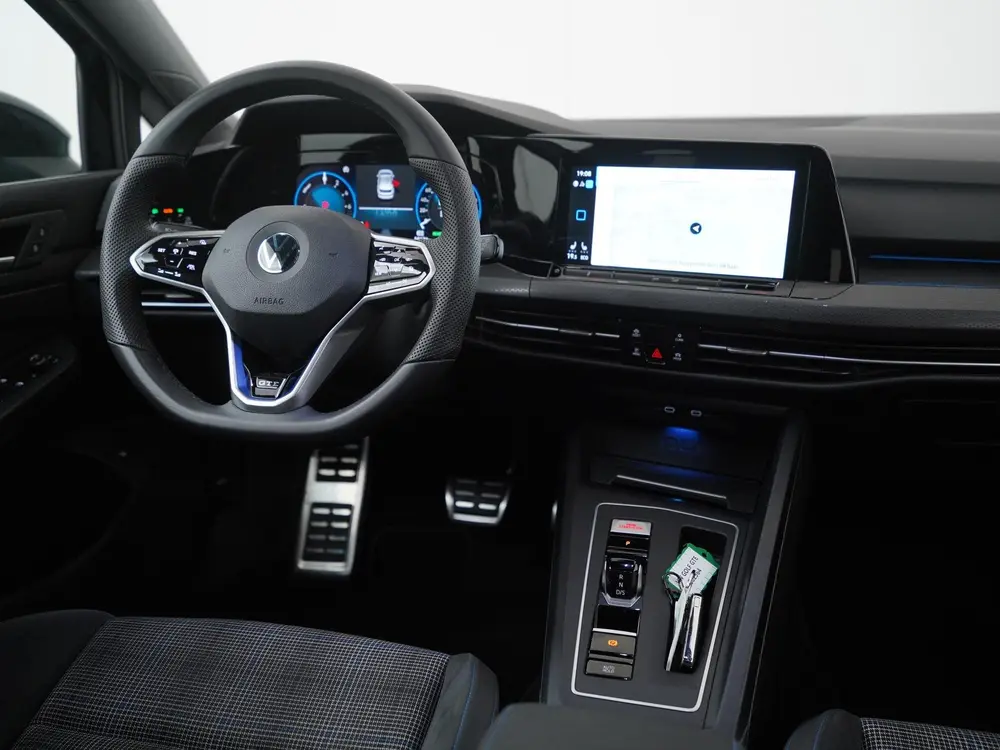 Volkswagen Golf 1.4 eHybrid GTE | Camera | IQ.Light | Winter uit 2022, foto 3