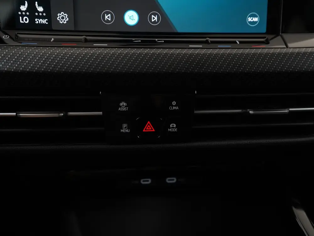 Volkswagen Golf 2.0 TSI R-Line | 190PK | Camera | Stuurverwa uit 2023, foto 11
