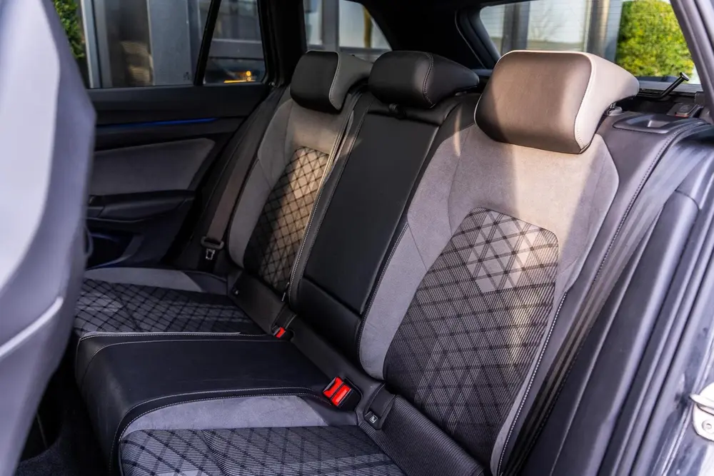 Volkswagen Golf Variant 1.5 eTSI R-Line|PANO|CAMERA|ACC|IQ uit 2022, foto 14