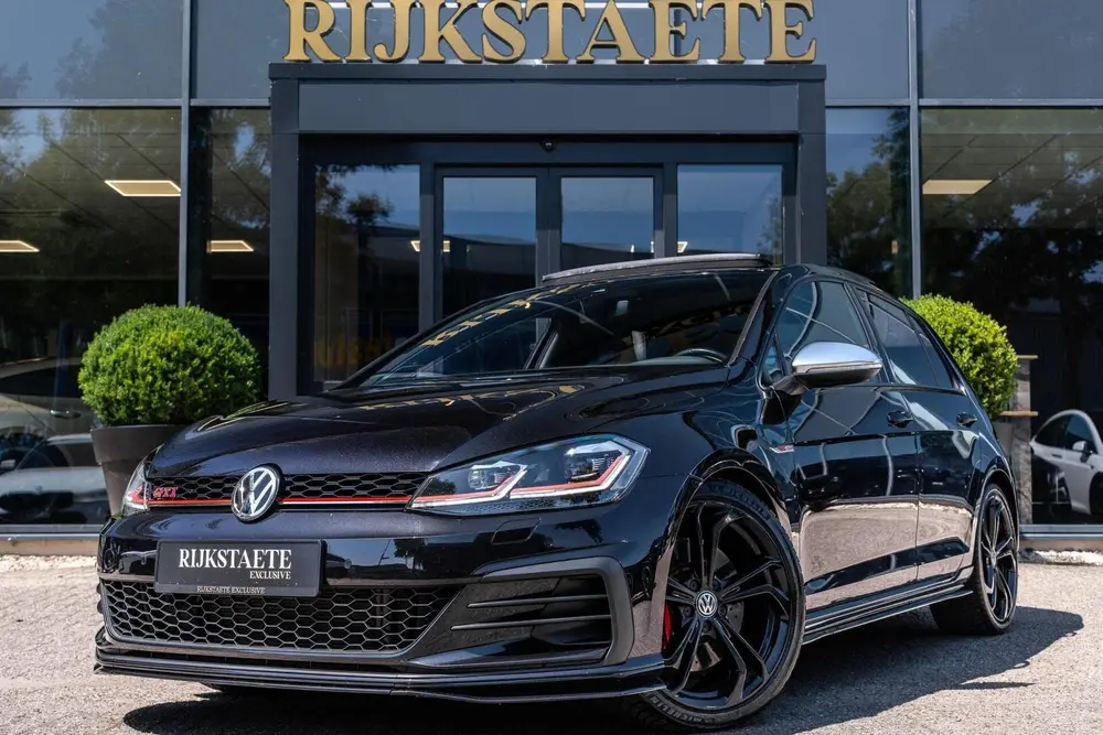 Volkswagen Golf 2.0 TSI GTI TCR|PANO|ACC|19''|CAMERA|LEDER uit 2019