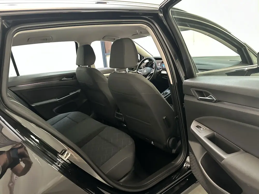 Volkswagen Golf Variant 1.0 eTSI DSG Life Navigatie Sfeerver uit 2021, foto 13