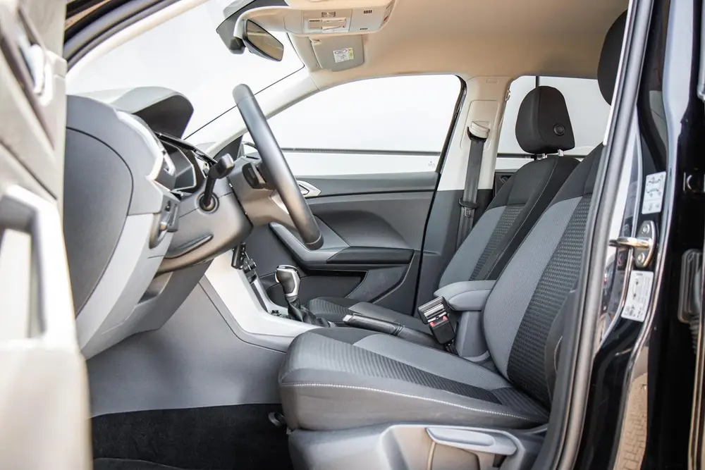 Volkswagen T-Cross 1.0 TSI 110pk DSG R-Line | 18" Velgen | C uit 2022, foto 4