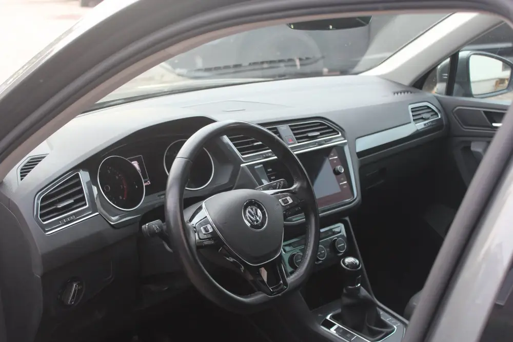 Volkswagen Tiguan 1.5 TSI Comfortline Business LED/PANO/STOE uit 2019, foto 15