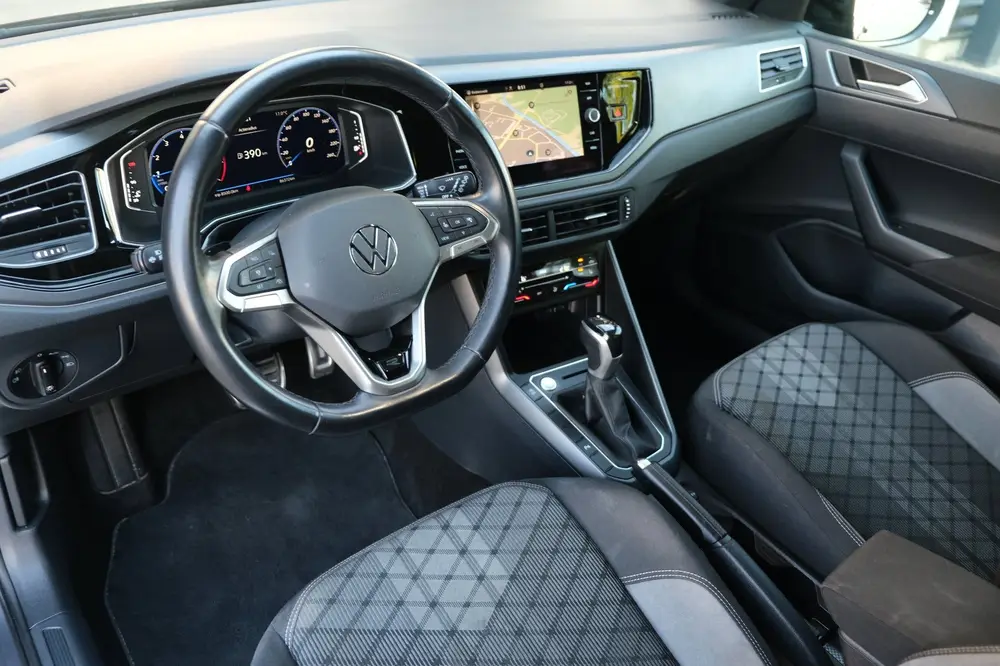 Volkswagen Taigo 1.0 TSI 2x R-Line DSG Black IQ Led Navi ACC uit 2023, foto 3