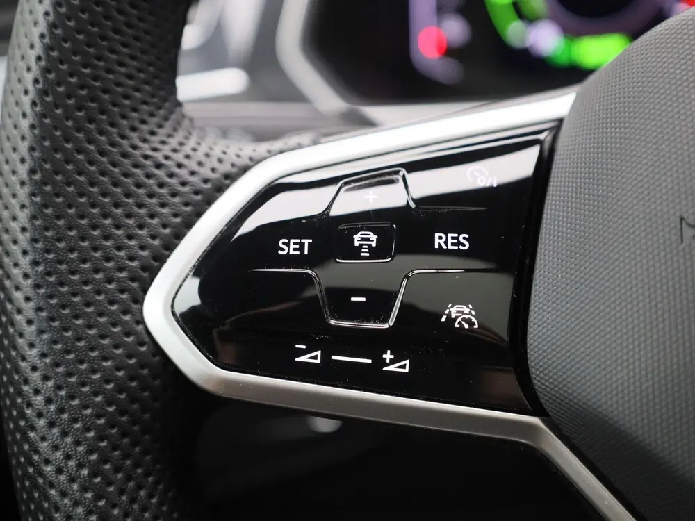 Volkswagen Tiguan 1.4 TSI eHybrid R-Line Business+ 245 PK| D uit 2021, foto 19