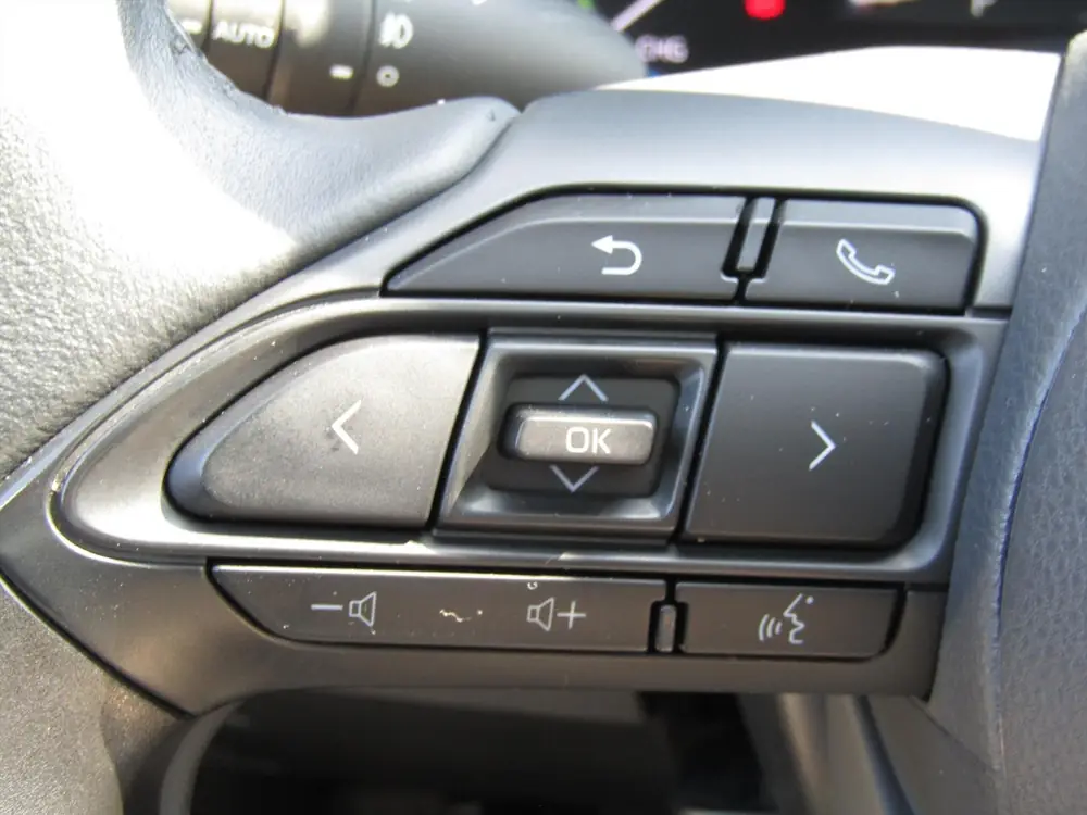Toyota Yaris Cross 1.5 VVT-I Hybrid 116pk CVT Dynamic / Pano uit 2024, foto 8