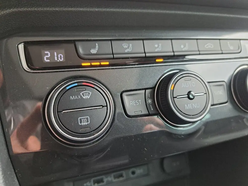 Volkswagen TIGUAN 1.5 TSI ACT 150 Pk Highline Bs. Panodak Ds uit 2020, foto 10