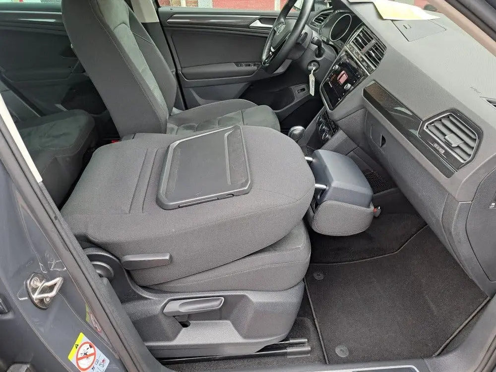 Volkswagen TIGUAN 1.5 TSI ACT 150 Pk Highline Bs. Panodak Ds uit 2020, foto 15