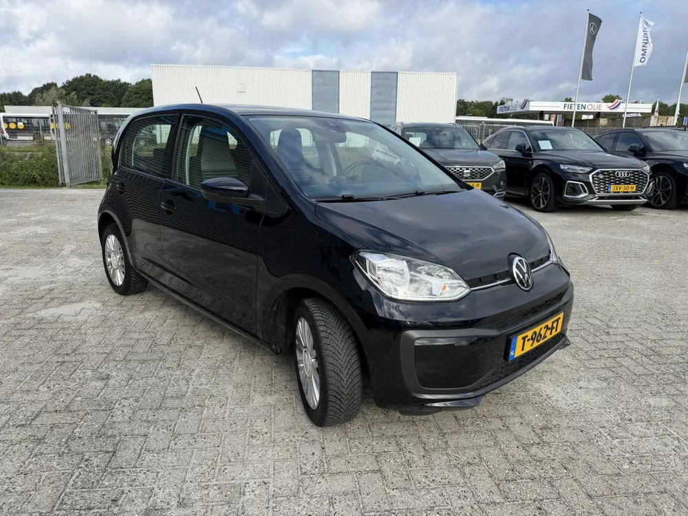 Volkswagen Up! 1.0 Climate Control Cruise Control Lichtmetal uit 2023, foto 4