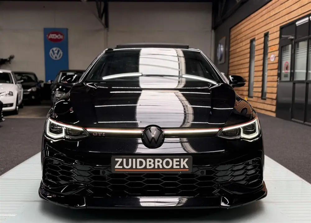 Volkswagen Golf 2.0 TSI GTI 45 | Vol optie | Akra | Pano | H uit 2022, foto 2