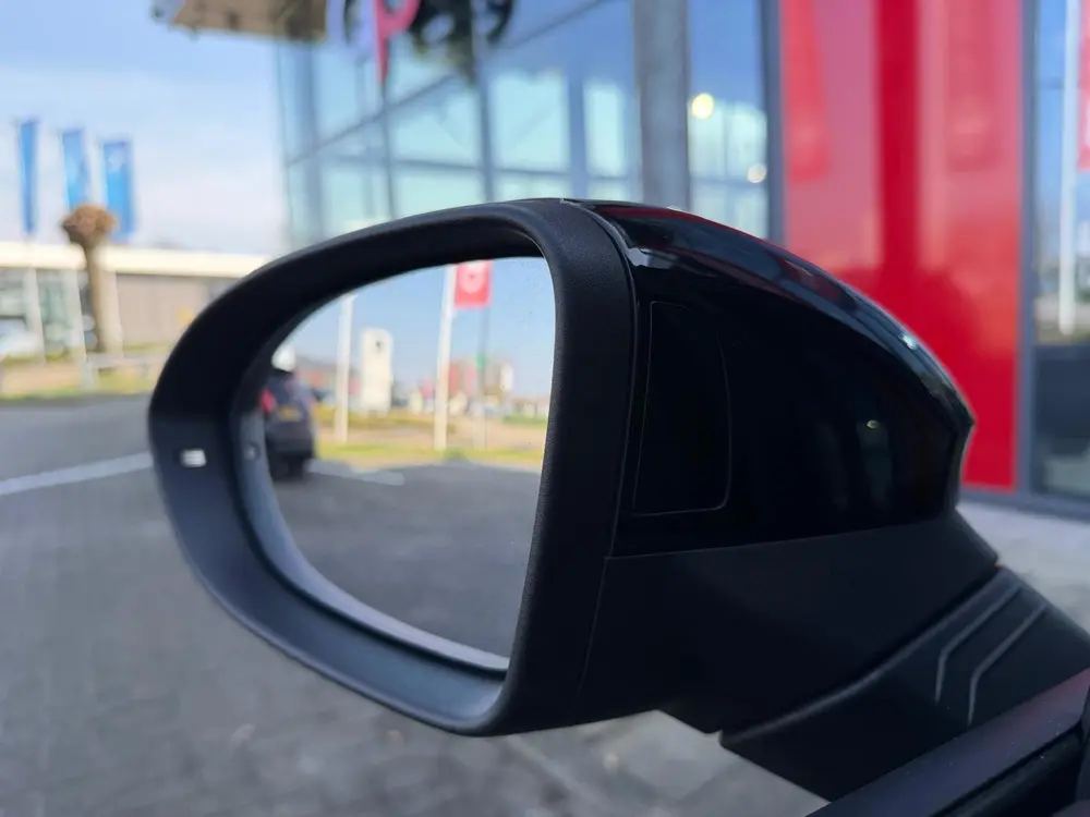 Volkswagen GOLF 2.0 TSI GTI Panorama | Keyless | Stoel verw uit 2021, foto 10