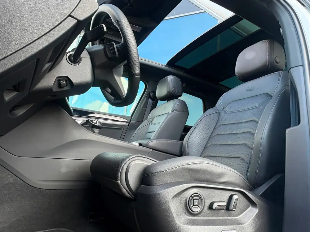 Volkswagen Touareg 3.0 TSi eHybrid 4MOTION R 462pk NW model uit 2024, foto 18
