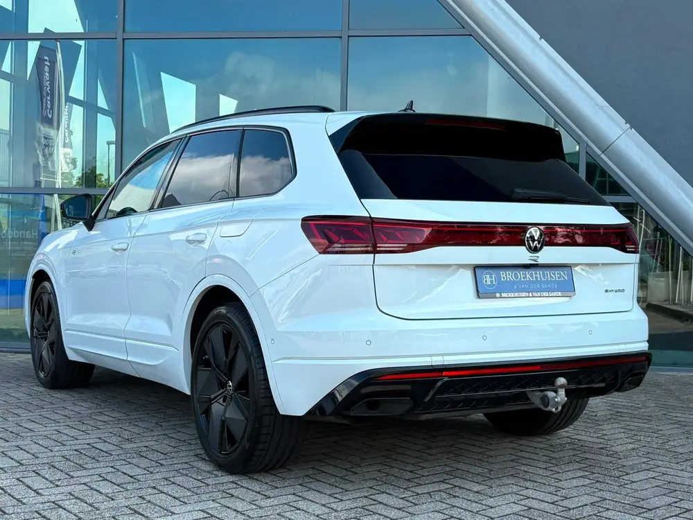 Volkswagen Touareg 3.0 TSi eHybrid 4MOTION R 462pk NW model uit 2024, foto 4