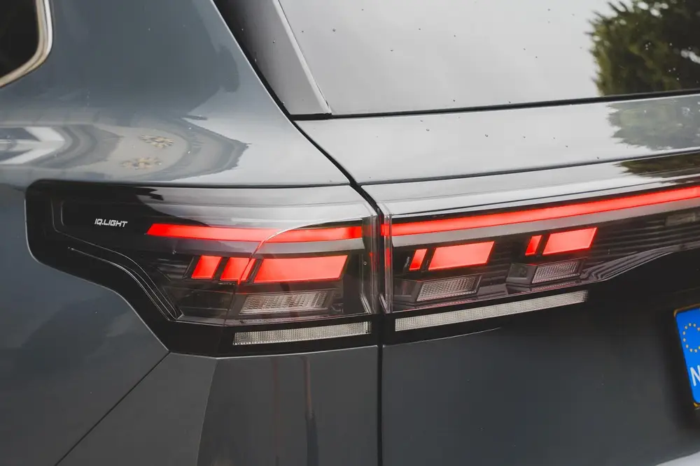 Volkswagen Tiguan 1.5 eHybrid R-Line Edition PANO | 360 CAM uit 2025, foto 17