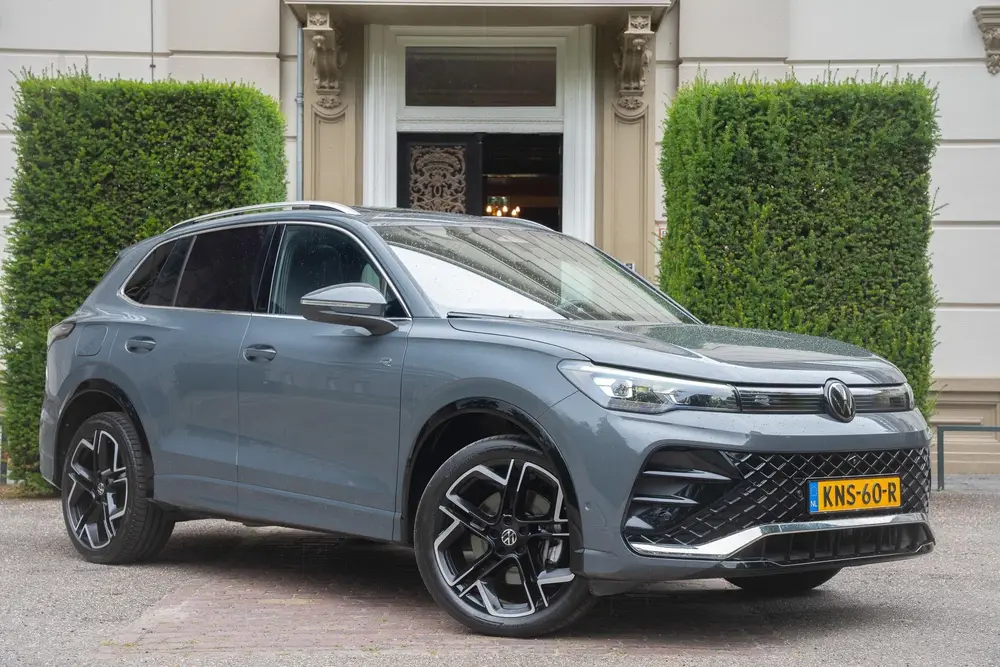 Volkswagen Tiguan 1.5 eHybrid R-Line Edition PANO | 360 CAM uit 2025, foto 7