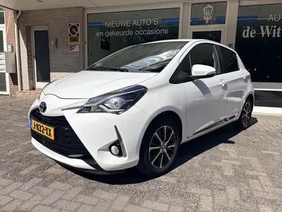 Toyota Yaris 1.5 VVT-i Dynamic Achteruitrij camera/Autom. ai uit 2019