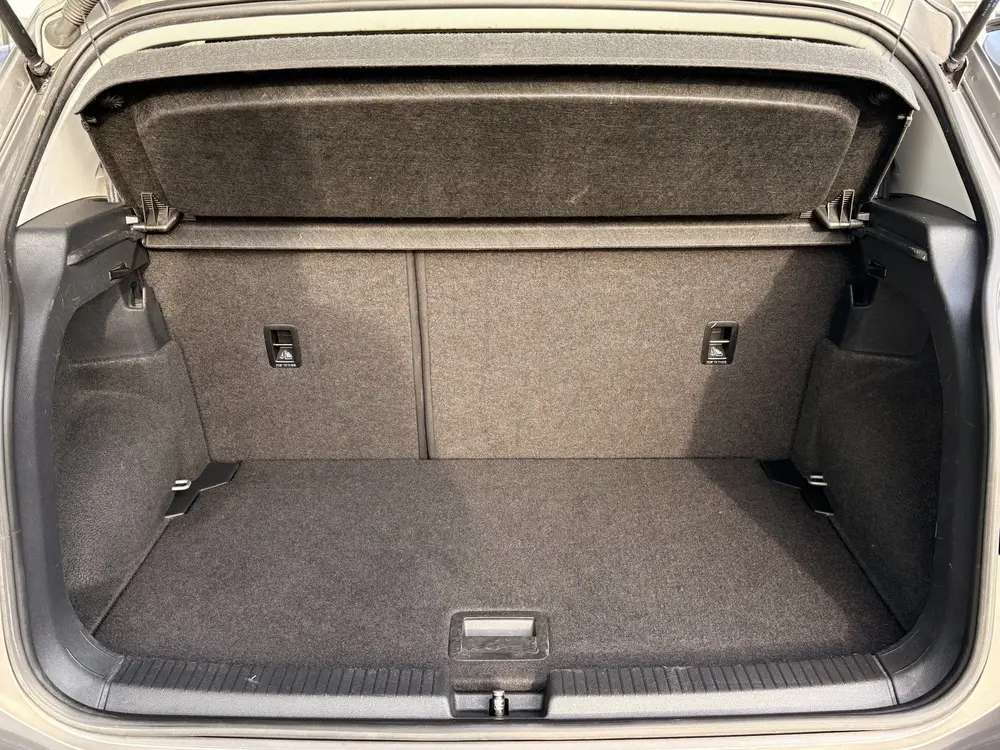 Volkswagen T-Cross 1.0 TSI R-Line | VC | ACC | DAB | Trekhaa uit 2019, foto 13