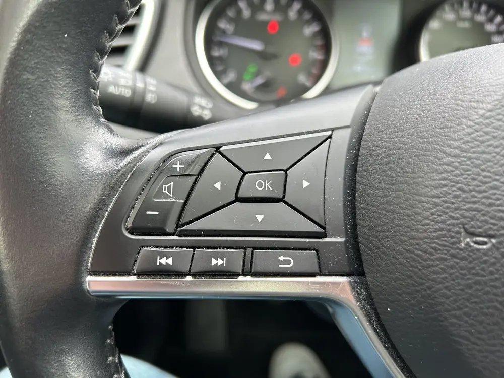 Nissan Qashqai 1.3 DIG-T N-Connecta panorama dak 74.000 km N uit 2019, foto 13