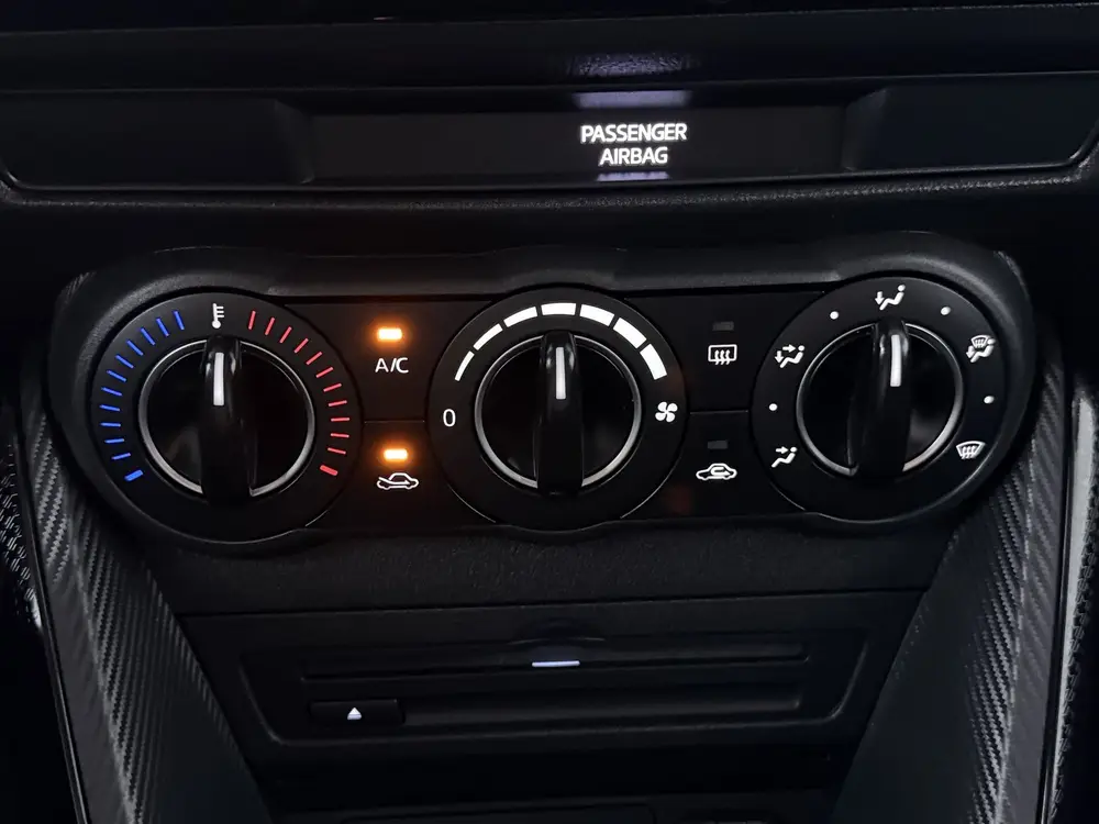 Mazda 2 1.5 Skyactiv-G Sport Selected | Navigatie | Camera | uit 2019, foto 10