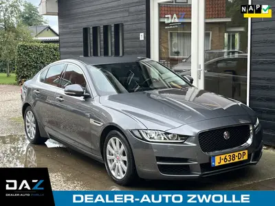 Jaguar XE 2.0t Pure Aut/Ecc/Leer/Navi (bj 2020, automaat) uit 2020