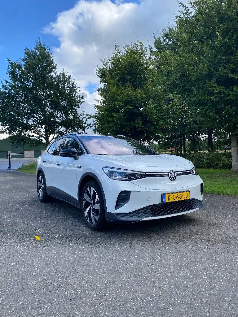 Volkswagen ID.4 77kWh 204pk 2020 Wit uit 2020, foto 2