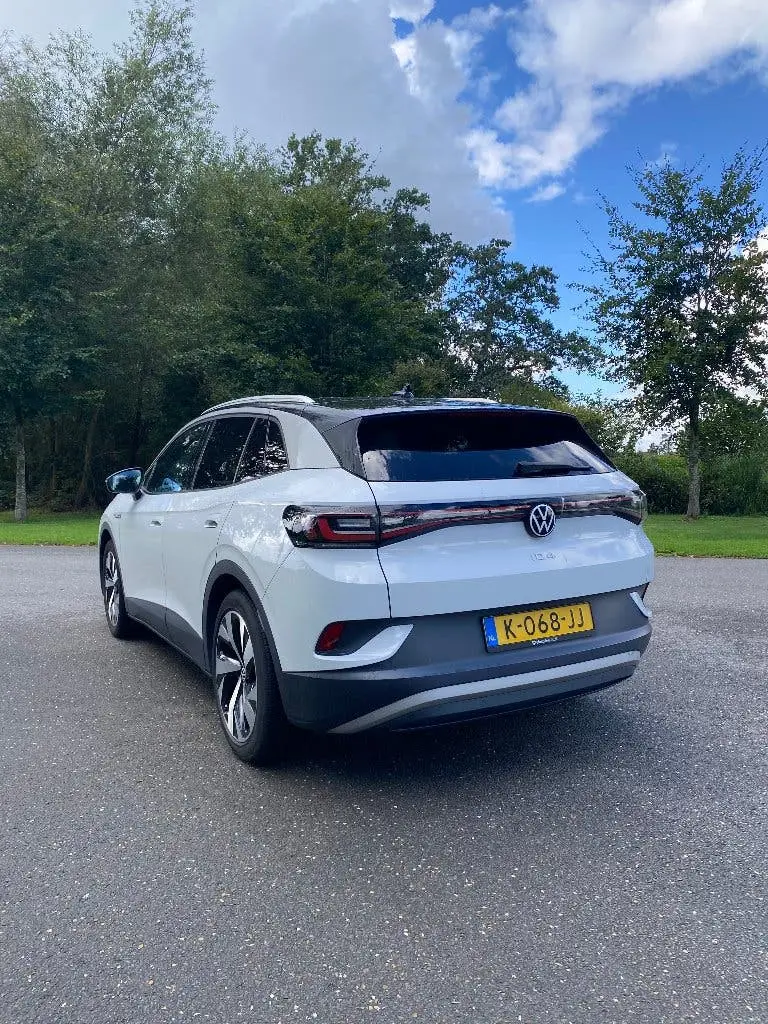 Volkswagen ID.4 77kWh 204pk 2020 Wit uit 2020, foto 3