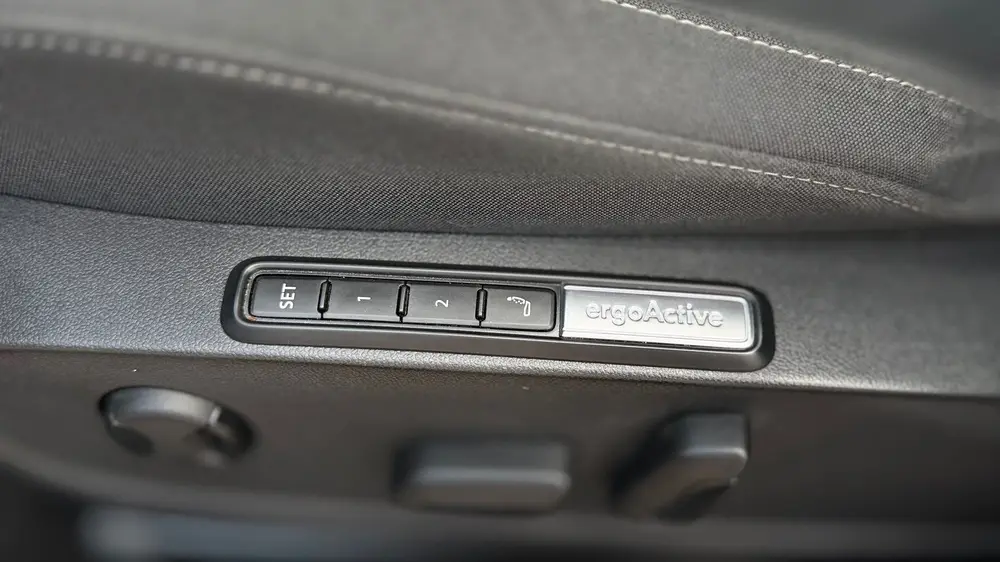 Volkswagen Golf 1.4 eHybrid StyleAutomaat,Carplay,Verw Stoel uit 2021, foto 9