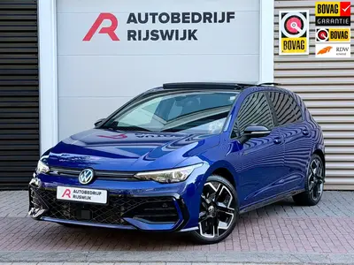 Volkswagen Golf 1.5 eTSI R-Line Edition Pano/H&K/HuD/360 uit 2025