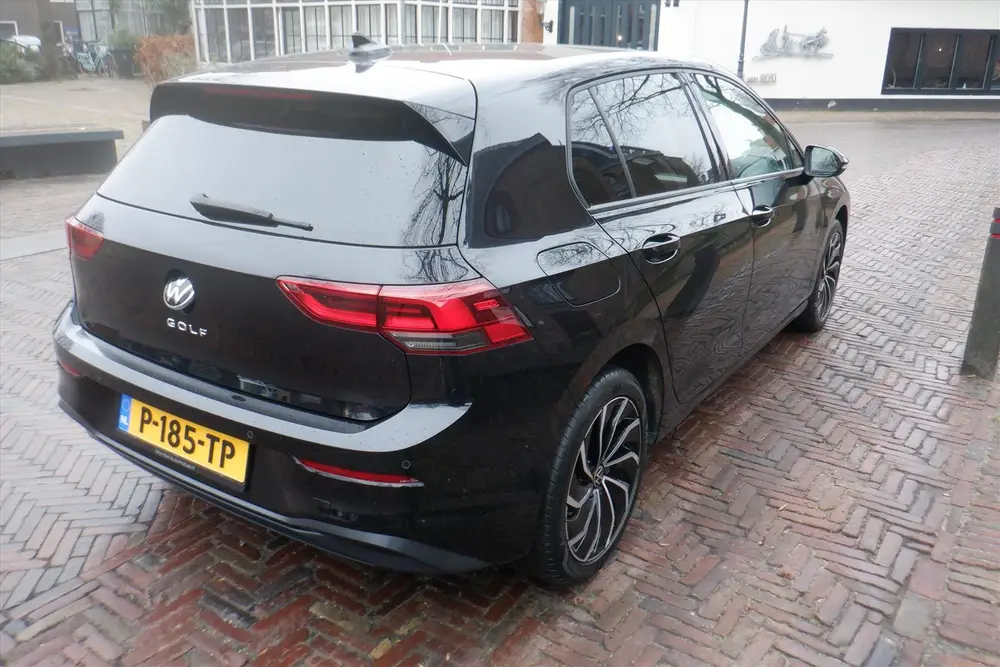 Volkswagen Golf 1.0 TSI 110pk Life Business-CAMERA-STOEL/STU uit 2022, foto 8