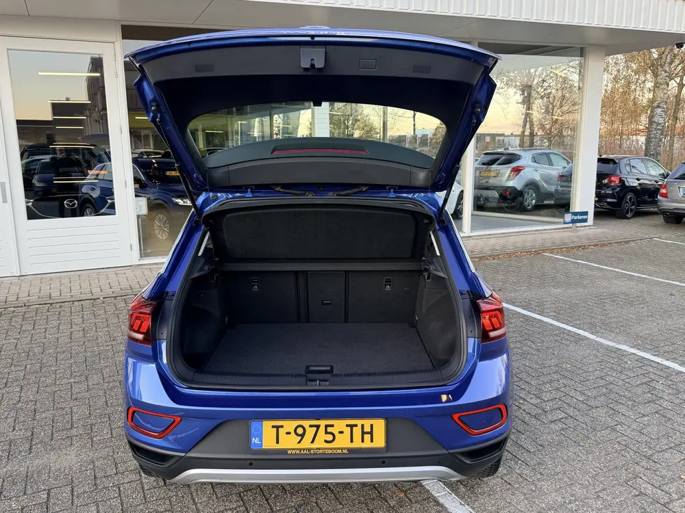 Volkswagen T-Roc 1.0 TSI Life | LED | Apple Carplay | Adapt. uit 2023, foto 11