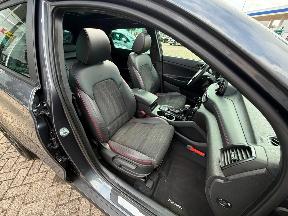 Hyundai Tucson 1.6 T-GDI N-Line Automaat, Navi, Carplay, DAB uit 2019, foto 10