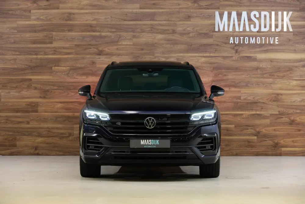 Volkswagen Touareg 3.0 TSi 4MOTION R|Massage|Pano|HUD|Trekha uit 2021, foto 2